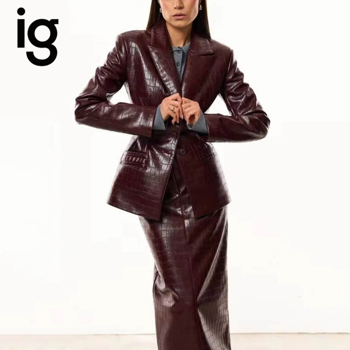 IG Damen Burgunderrotes Kroko- – Double Breasted Blazer Bewertung und Preis